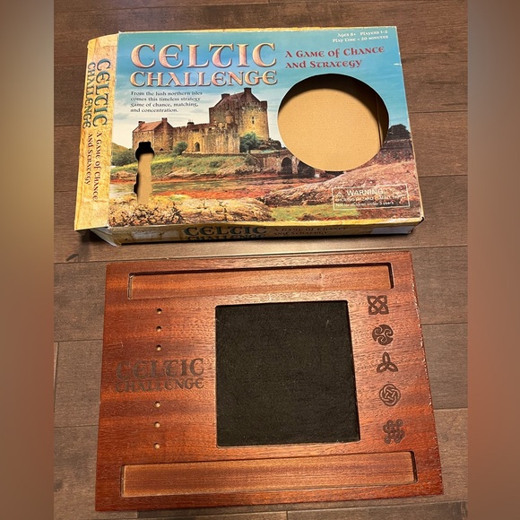 Celtic challenge wooden board - Picture 1 of 9